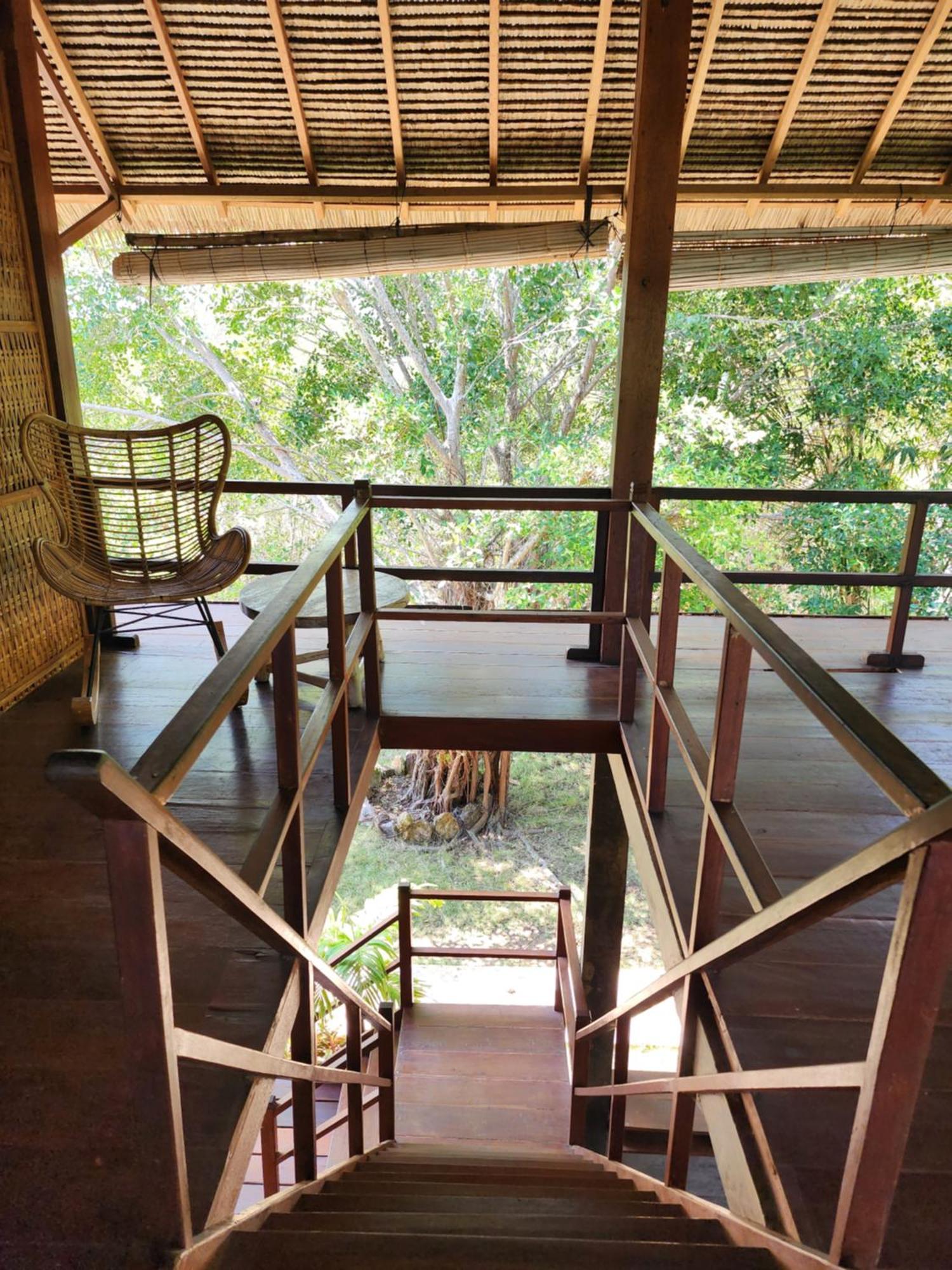 Basa-Basi Lodge Karimunjawa-Inseln Exterior foto